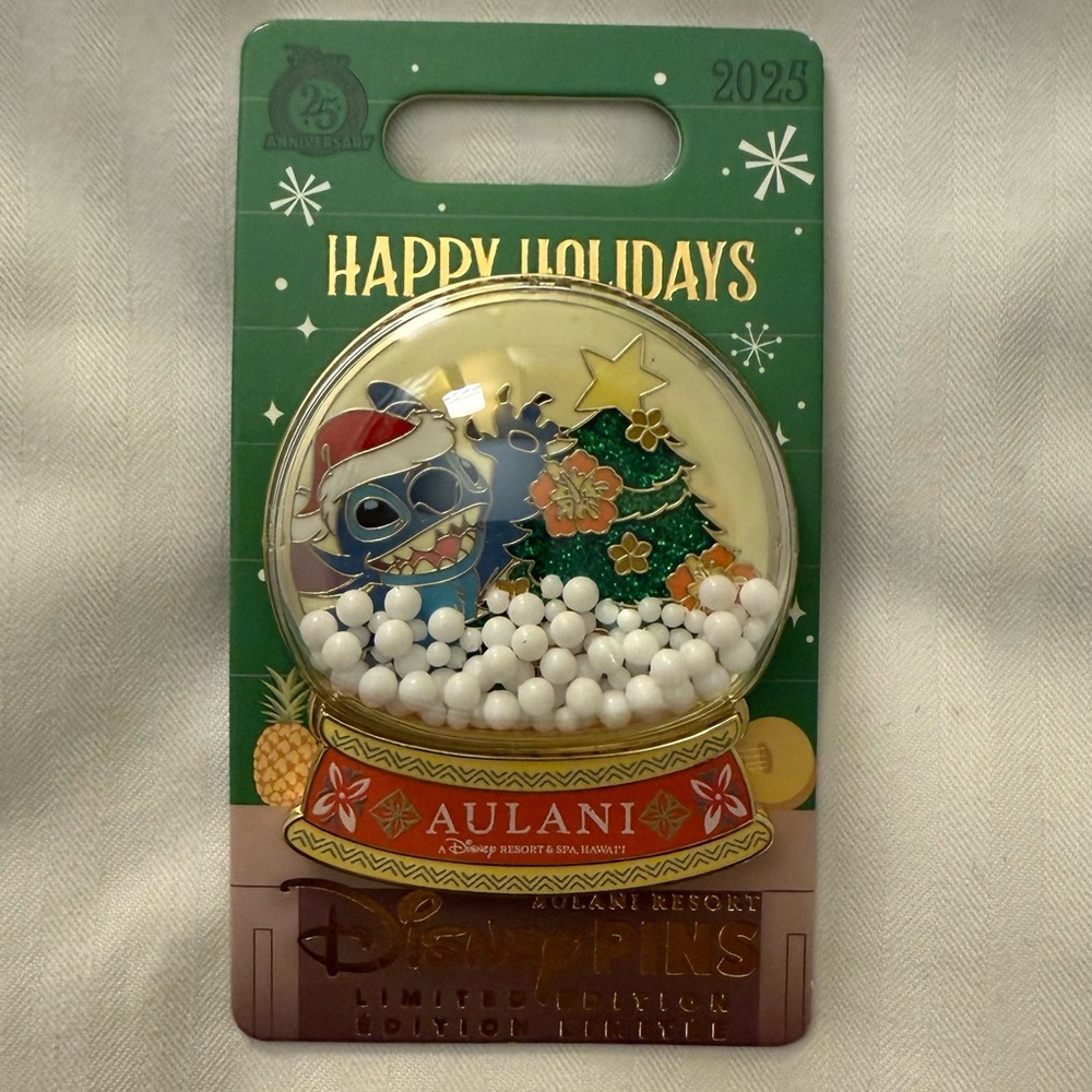 2025 Disney Aulani Resort Happy Holidays Stitch Snow Globe Limited Edition Pin